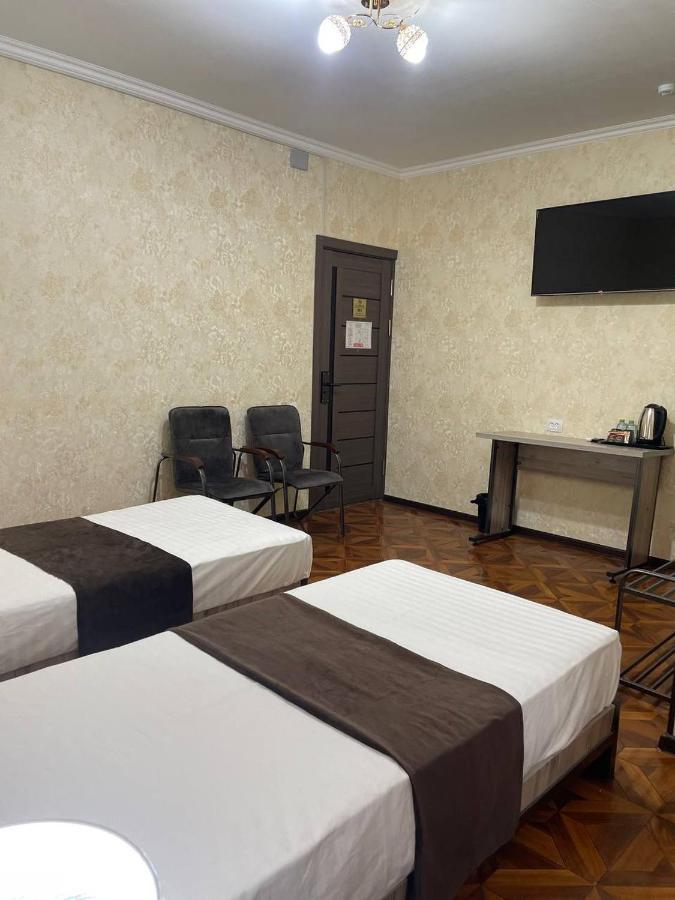 Yantai Hotel Tasken Kültér fotó